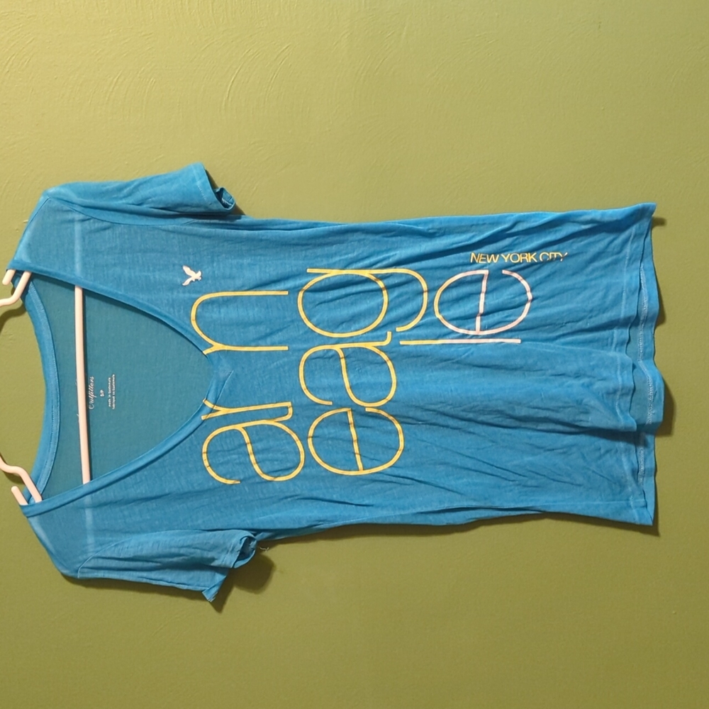 Tee shirt